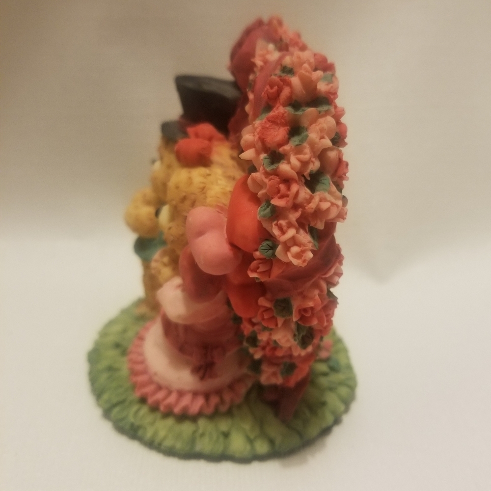 EUC vtg teddies figurine w roses & hearts - Picture 2 of 6